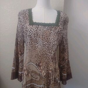 NICOLA Large Beige and Olive Green Animal Print Top Long Flared Sleeve
